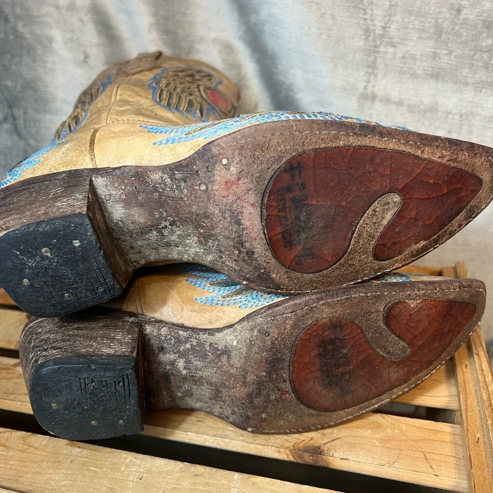 Corral Heart & Wings Leather Western Boots in Sand. Women's Size 8M. #9089 - Picture 12 of 14